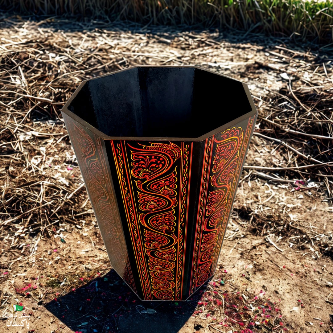 Colorful Nakashi-Art Waste Bin