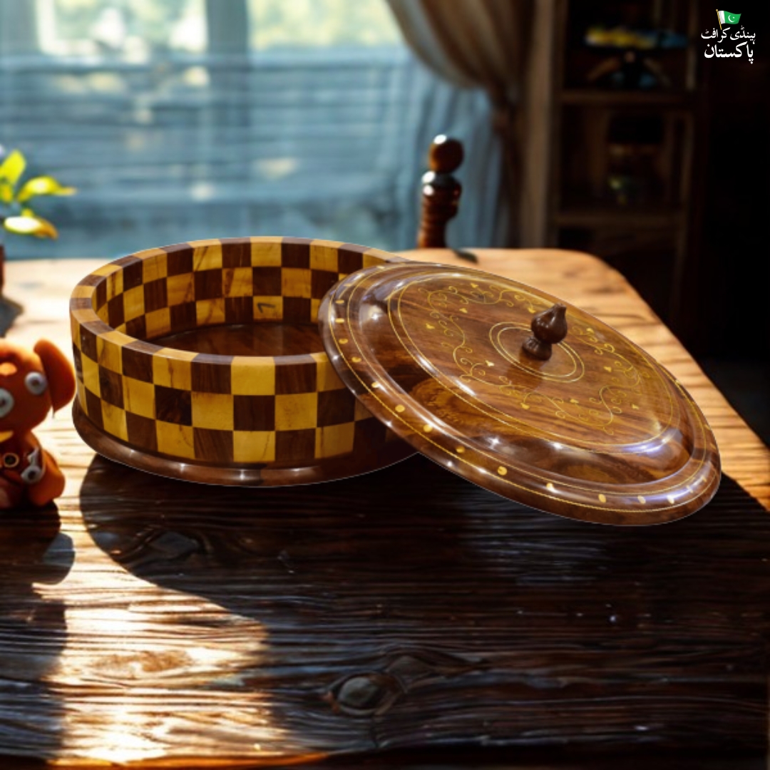 Wooden Hotpot – Check Design